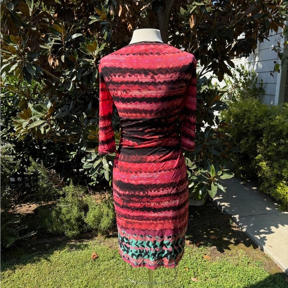 Kay Unger New York Tie-Dye Bodycon Dress - size M - Picture 4 of 4